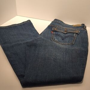 Levi's Women's 515 Jeans Boot Cut Slight Distress 8M Decor Back Pockets